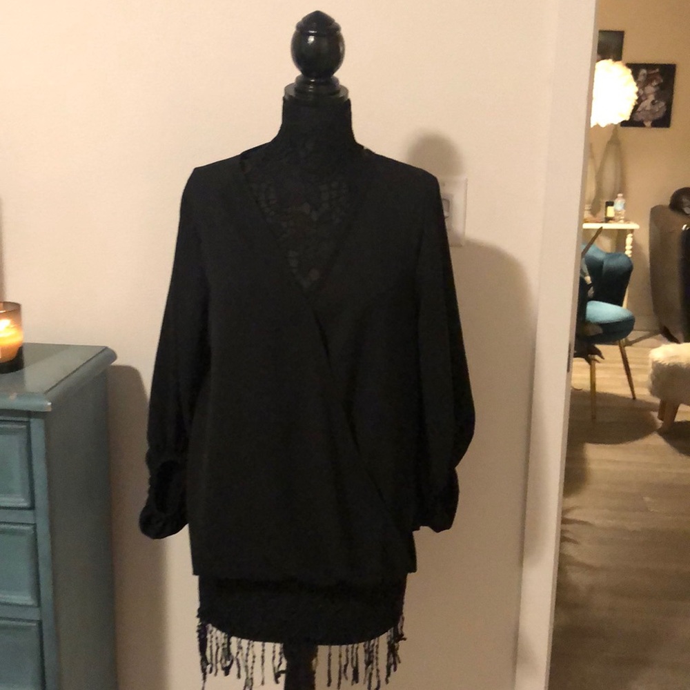 Brand new black Entro blouse